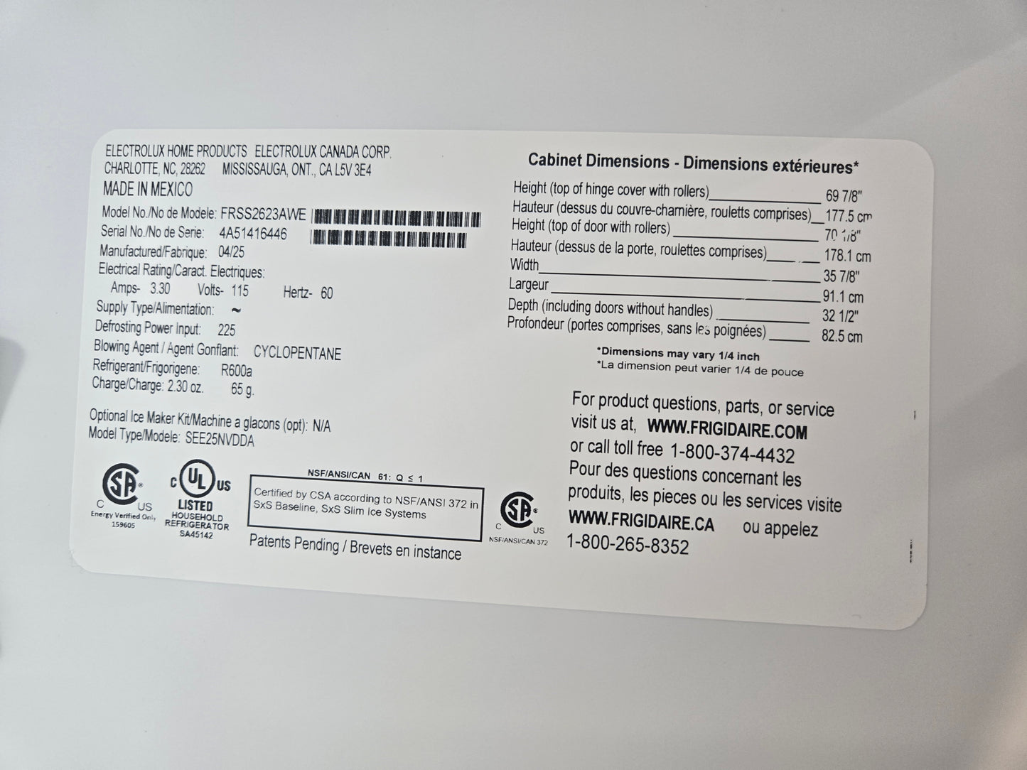 Frigidaire 25.6-cu ft Side-by-Side Refrigerator with Ice Maker ,Water and Ice Dispenser ( White ) ENERGY STAR Certified Model# FRSS2623AW