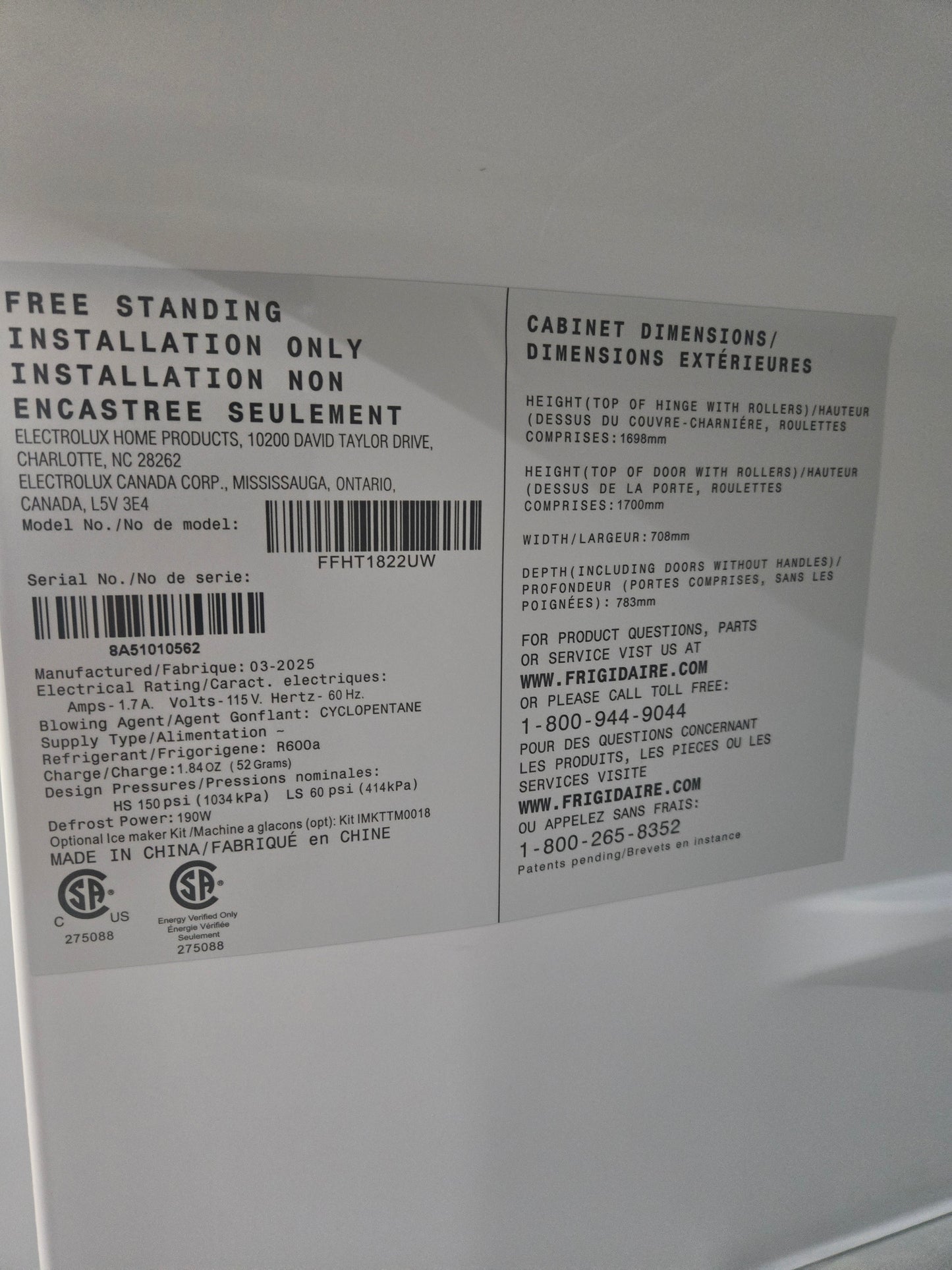 Frigidaire 17.6-cu ft Top-Freezer Refrigerator ( White ) ENERGY STAR Certified Model# FFHT1822UW