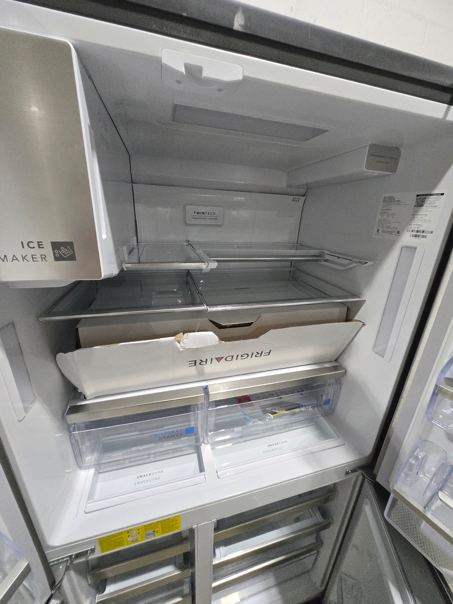 Frigidaire Gallery Counter-Depth 21.5-cu ft 4 -Door French Door Refrigerator with Ice Maker with Water and Ice Dispenser ( Fingerprint Resistant Stainless Steel ) Model# GRQC2255BF