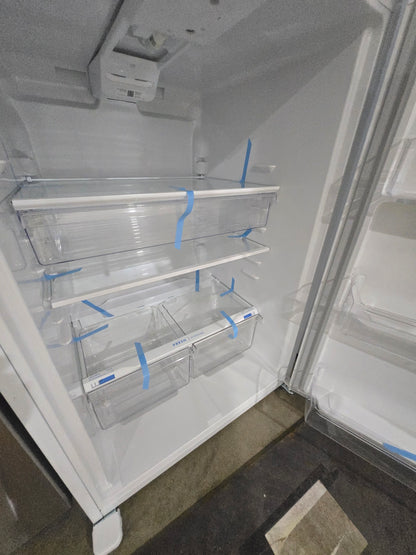 Frigidaire 20.0-cu ft Top-Freezer Refrigerator ( White ) Garage Ready Model# FFTR2045VW